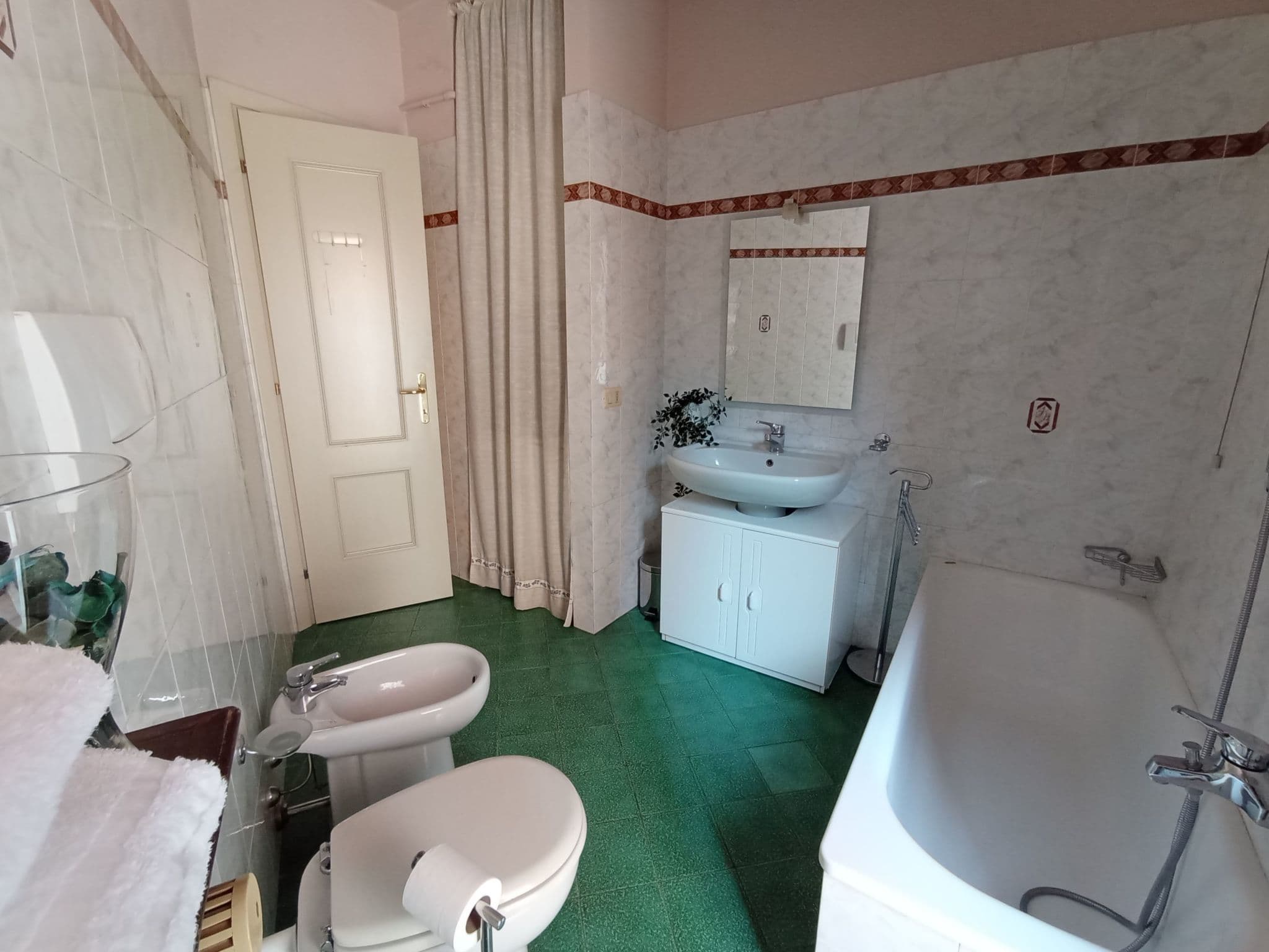 Bathroom / Wellness