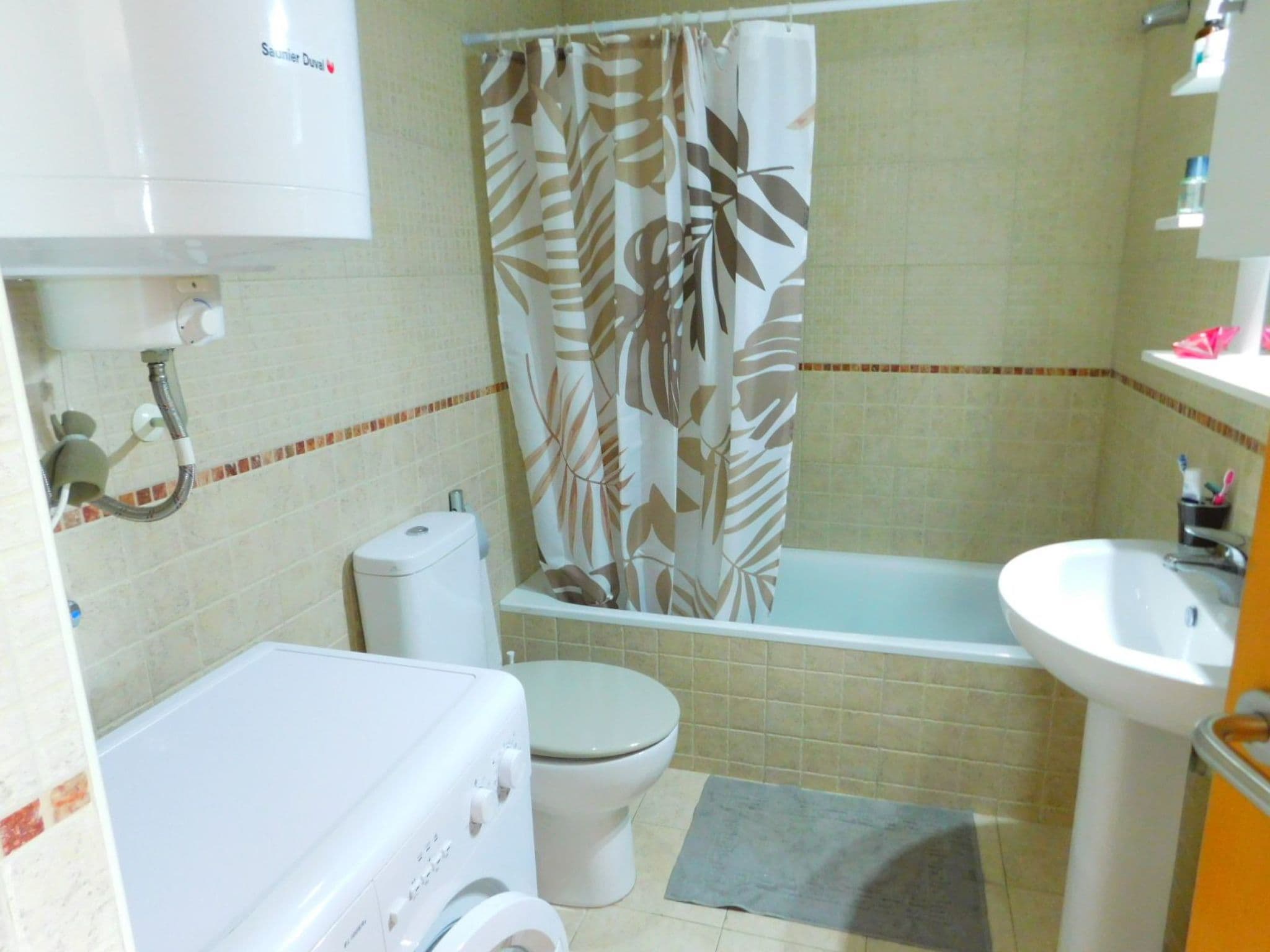 Gallery Image 22