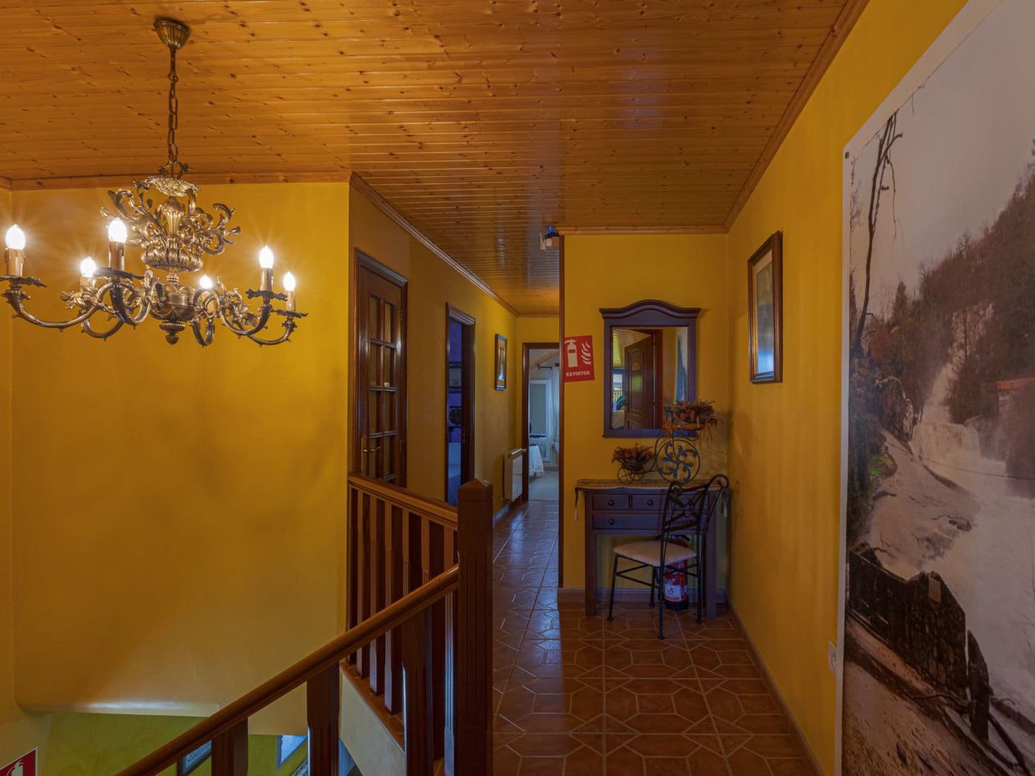 Gallery Image 36