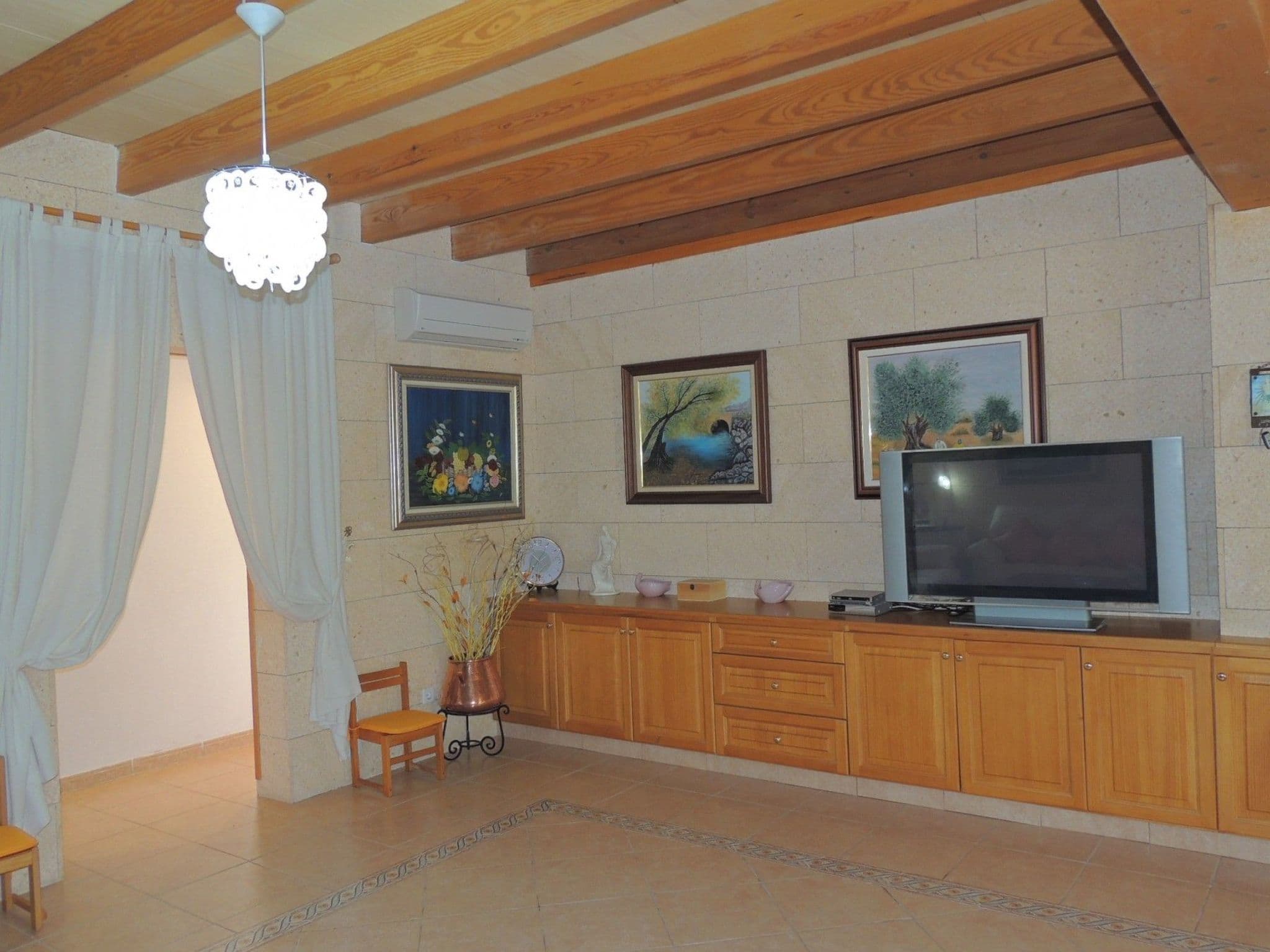 Gallery Image 22