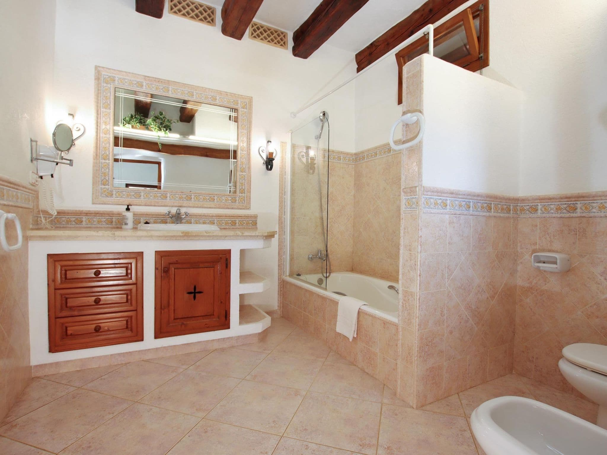Gallery Image 21