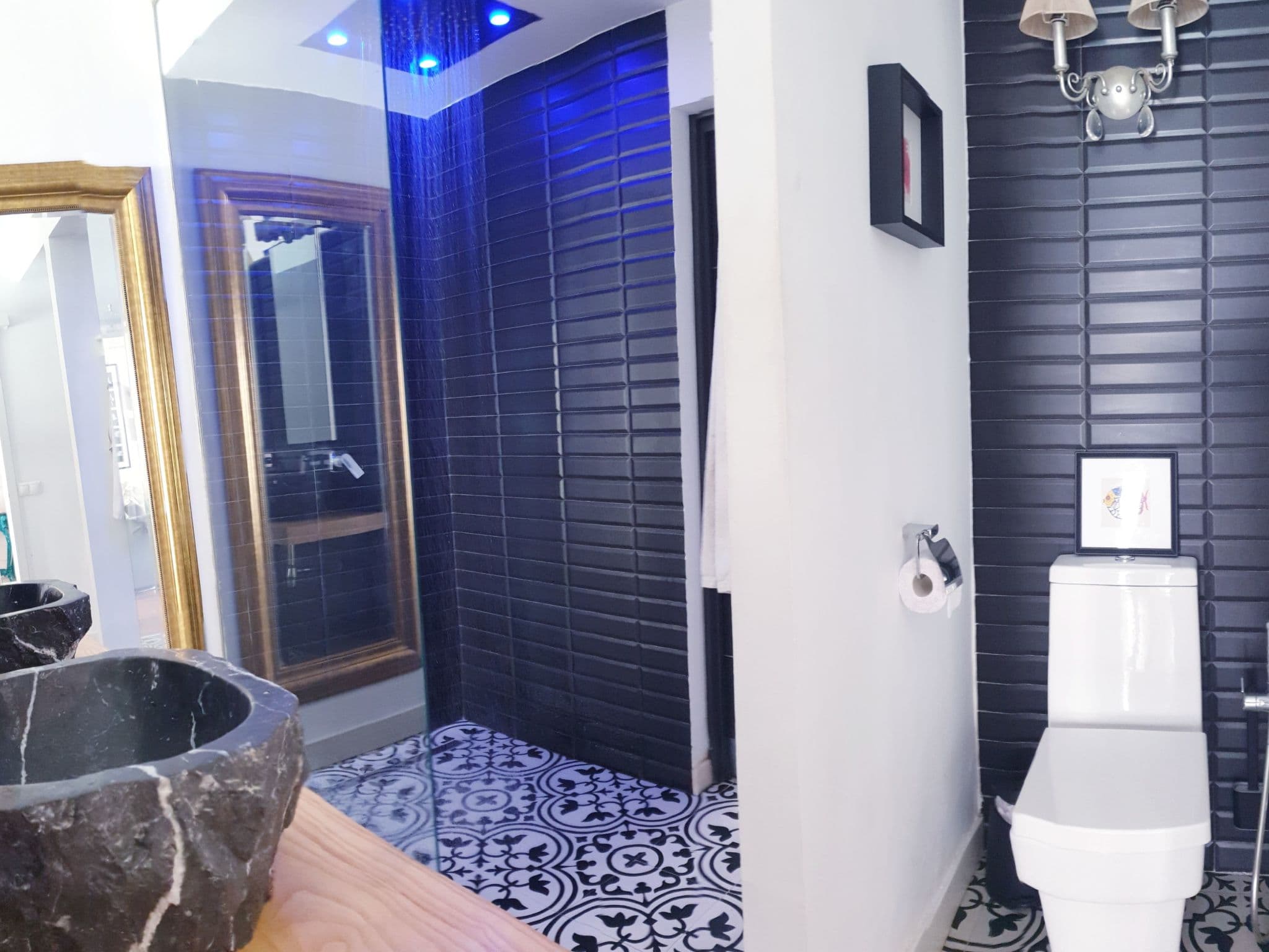 Bathroom / Wellness