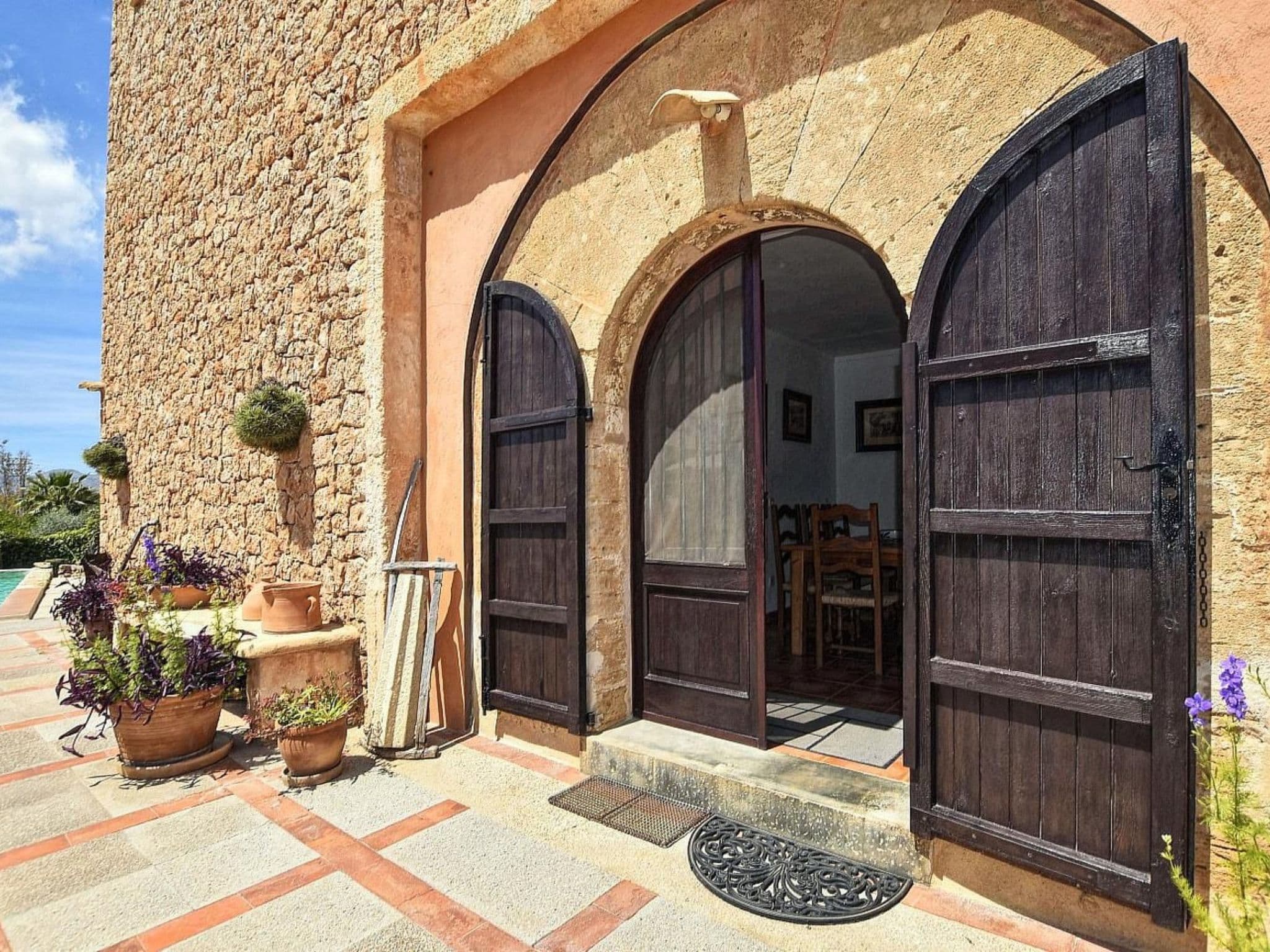 Gallery Image 25