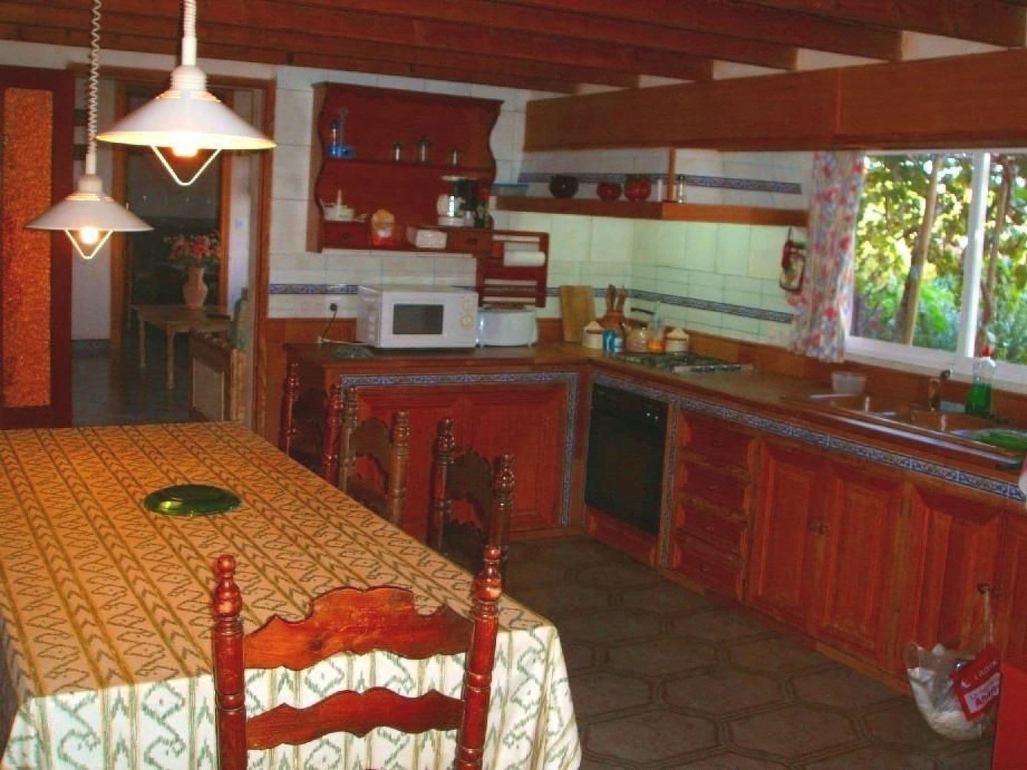 Gallery Image 13