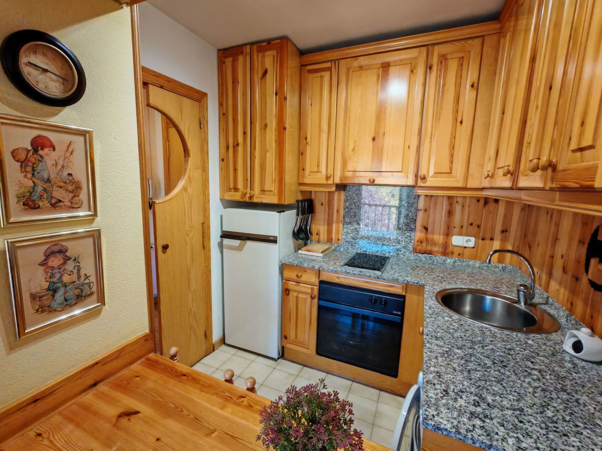 Gallery Image 15