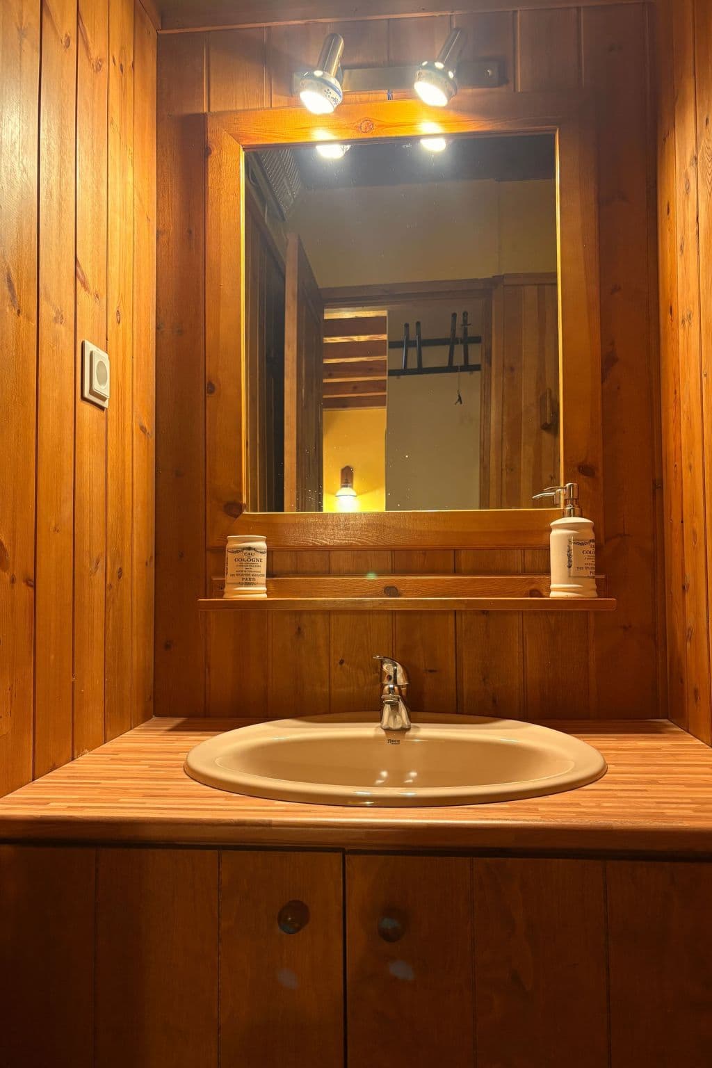 Bathroom / Wellness