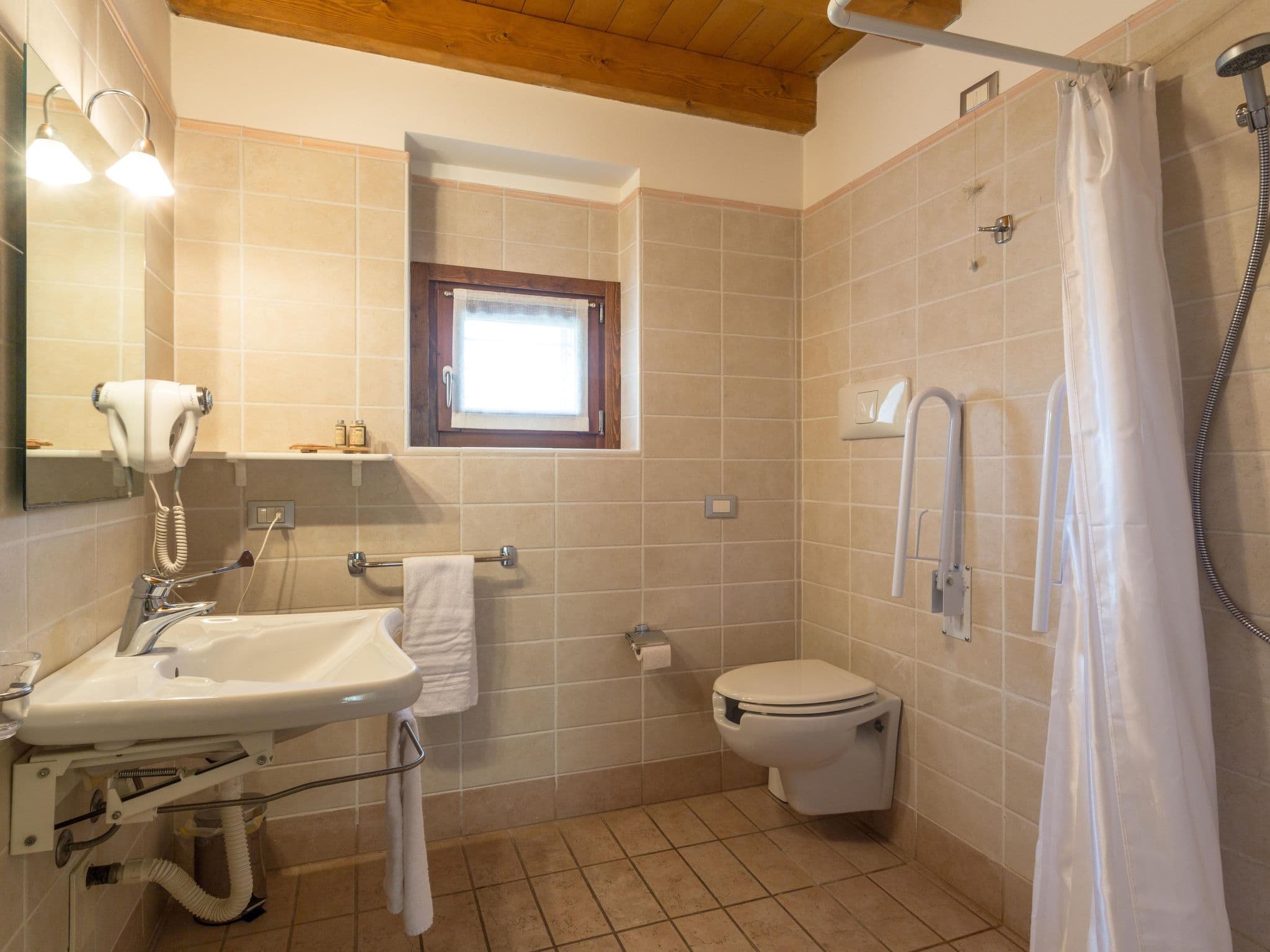 Bathroom / Wellness