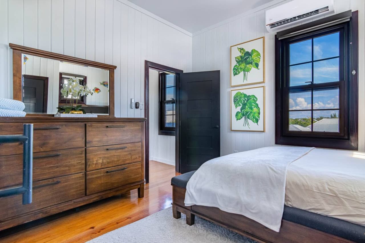 Guest Bedroom 1 - Second Floor