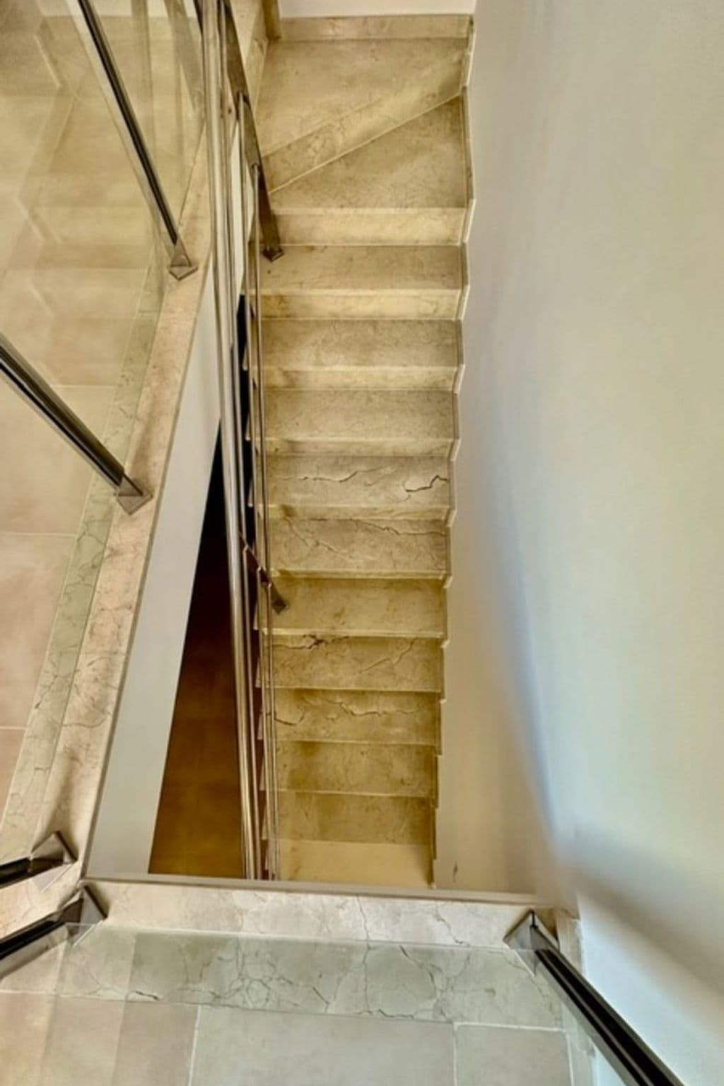 Gallery Image 19