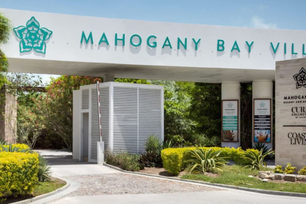 Mahogany Bay Village entrance.