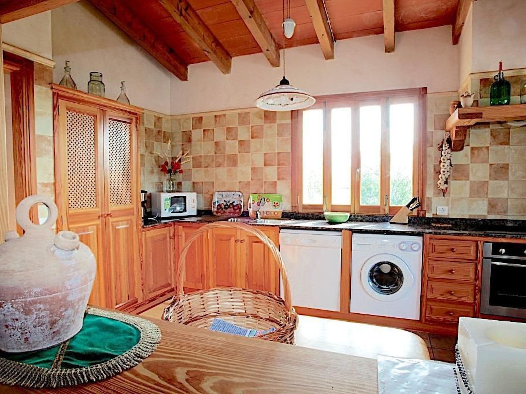 Gallery Image 12