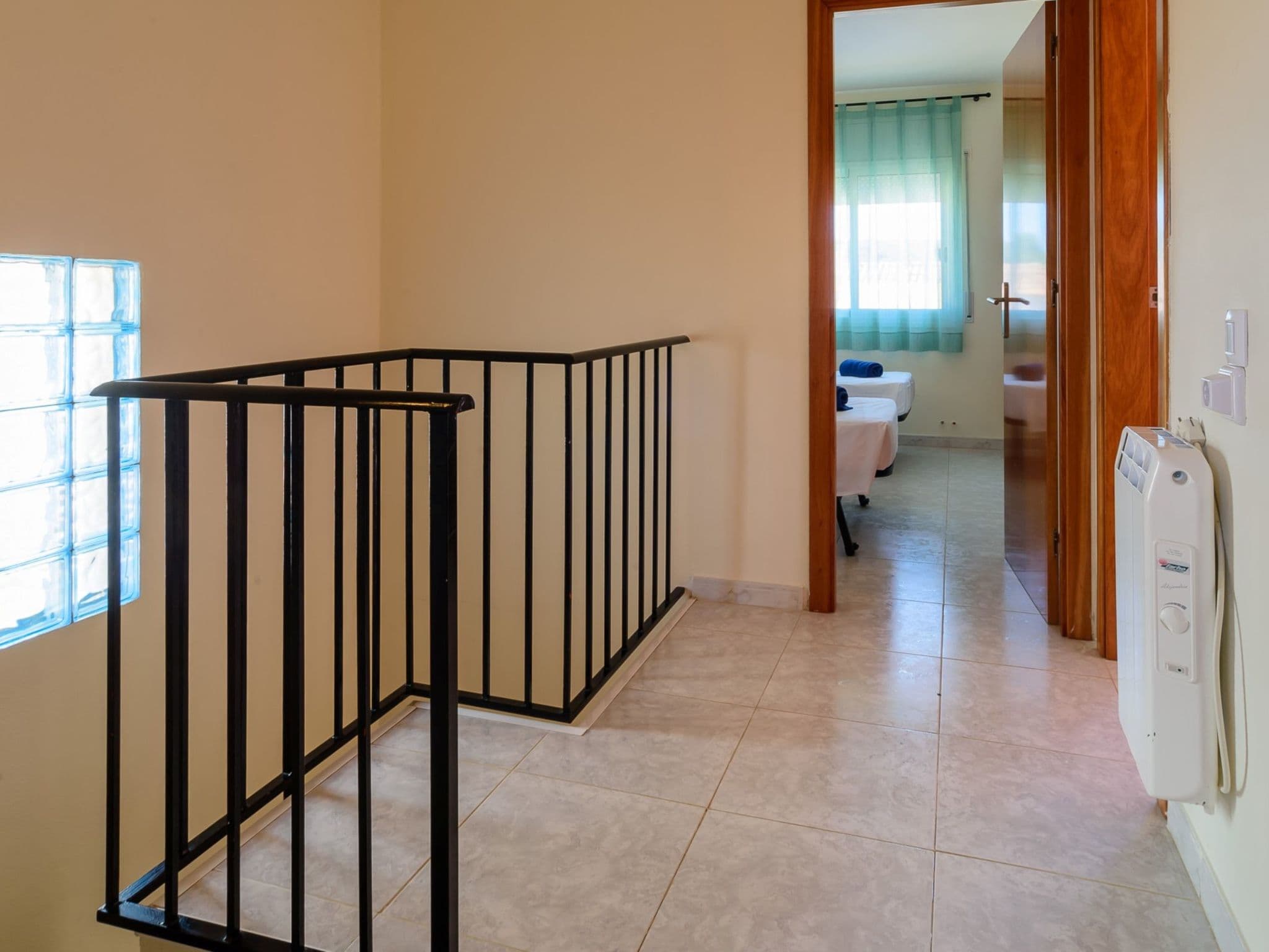 Gallery Image 19
