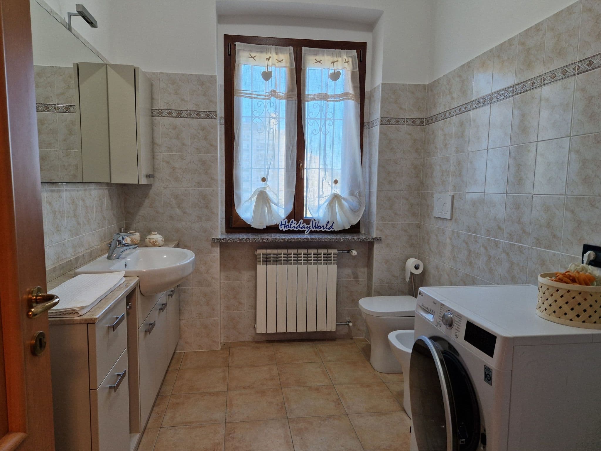 Bathroom / Wellness