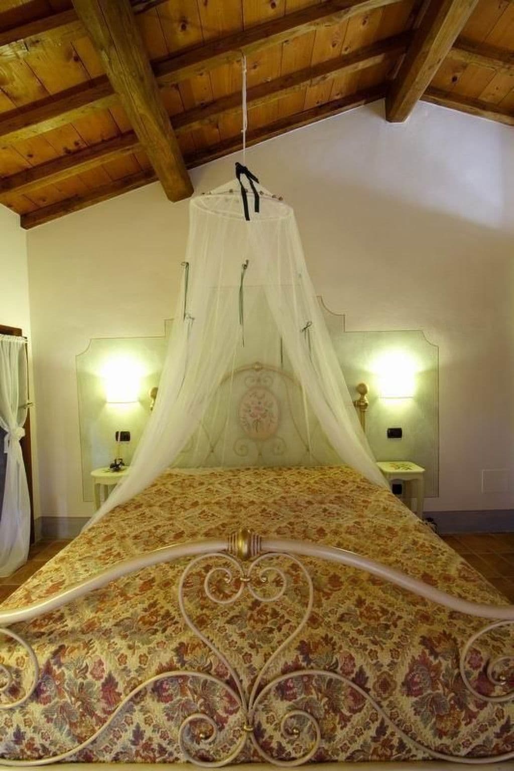 Gallery Image 18