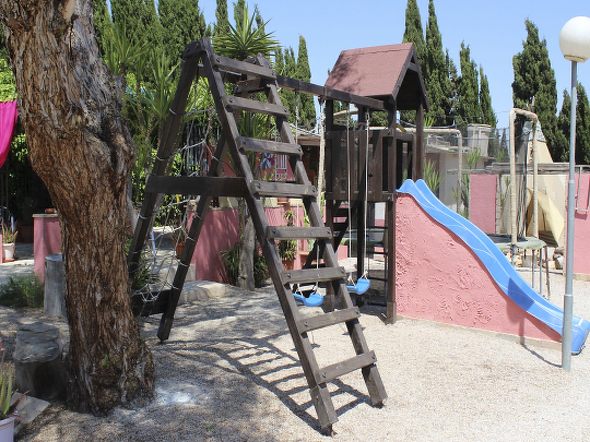 Gallery Image 30