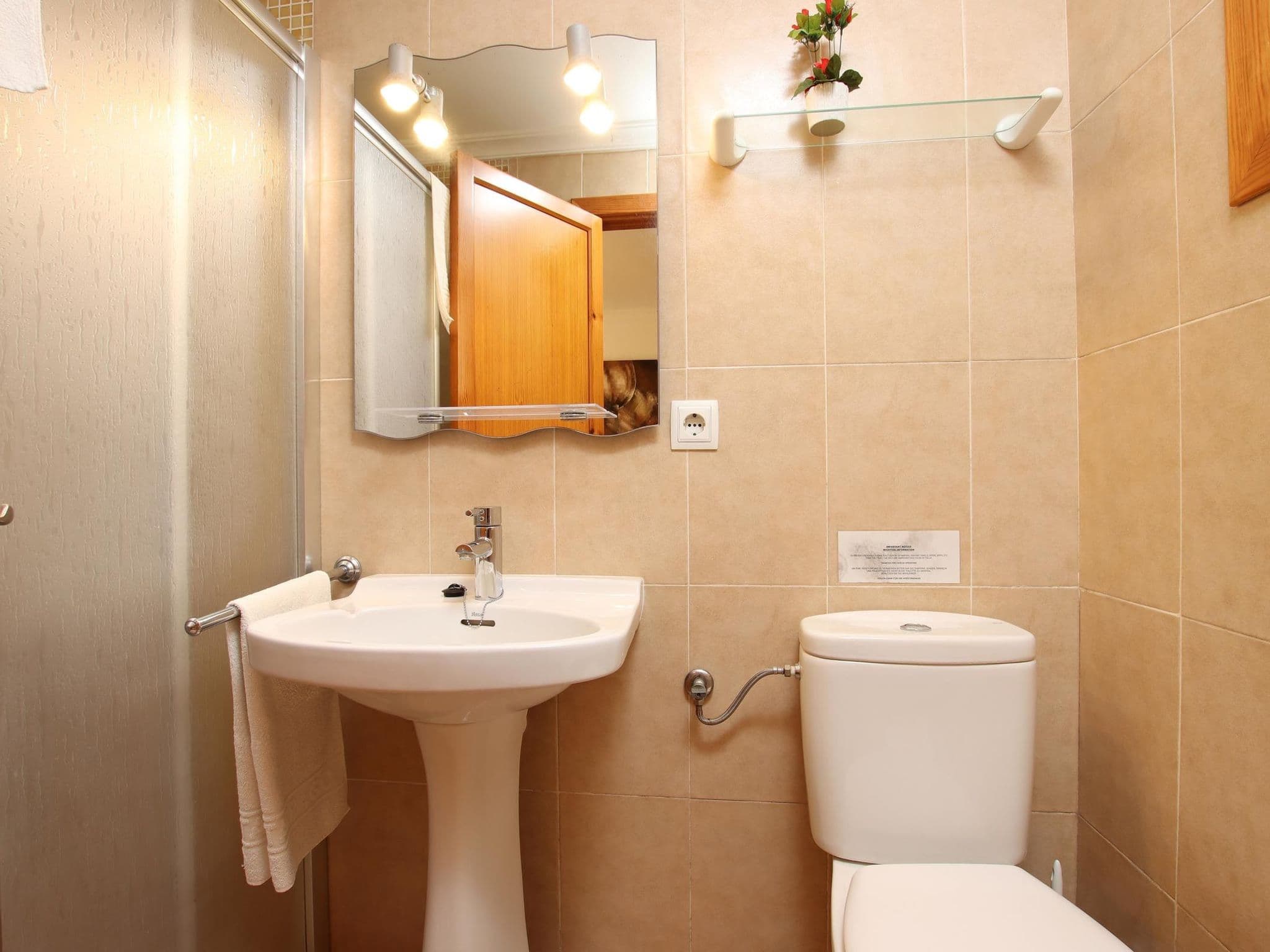 Bathroom / Wellness