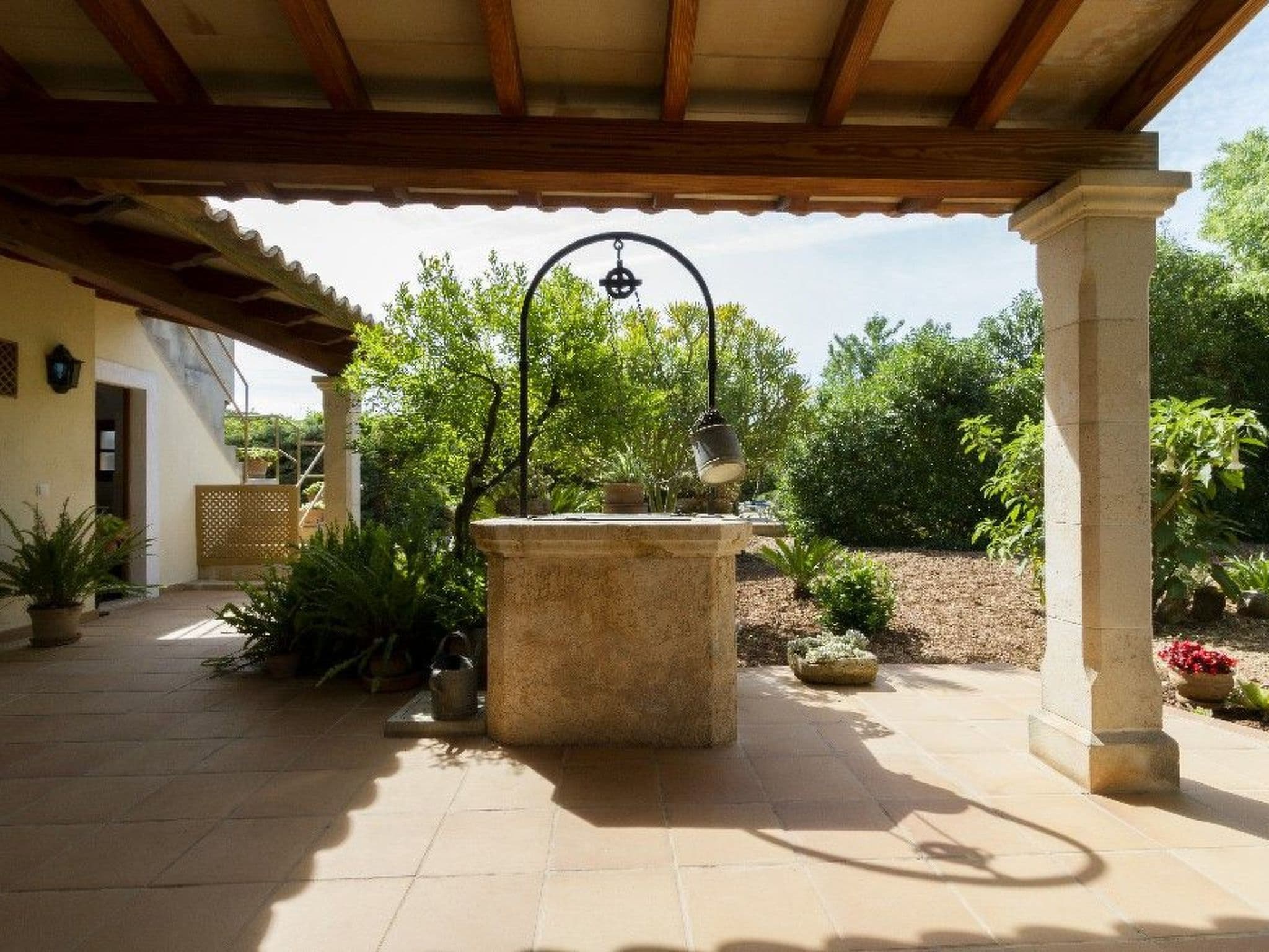 Gallery Image 32