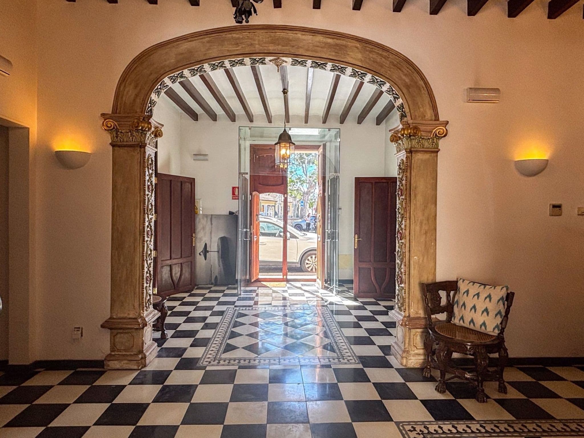Gallery Image 19