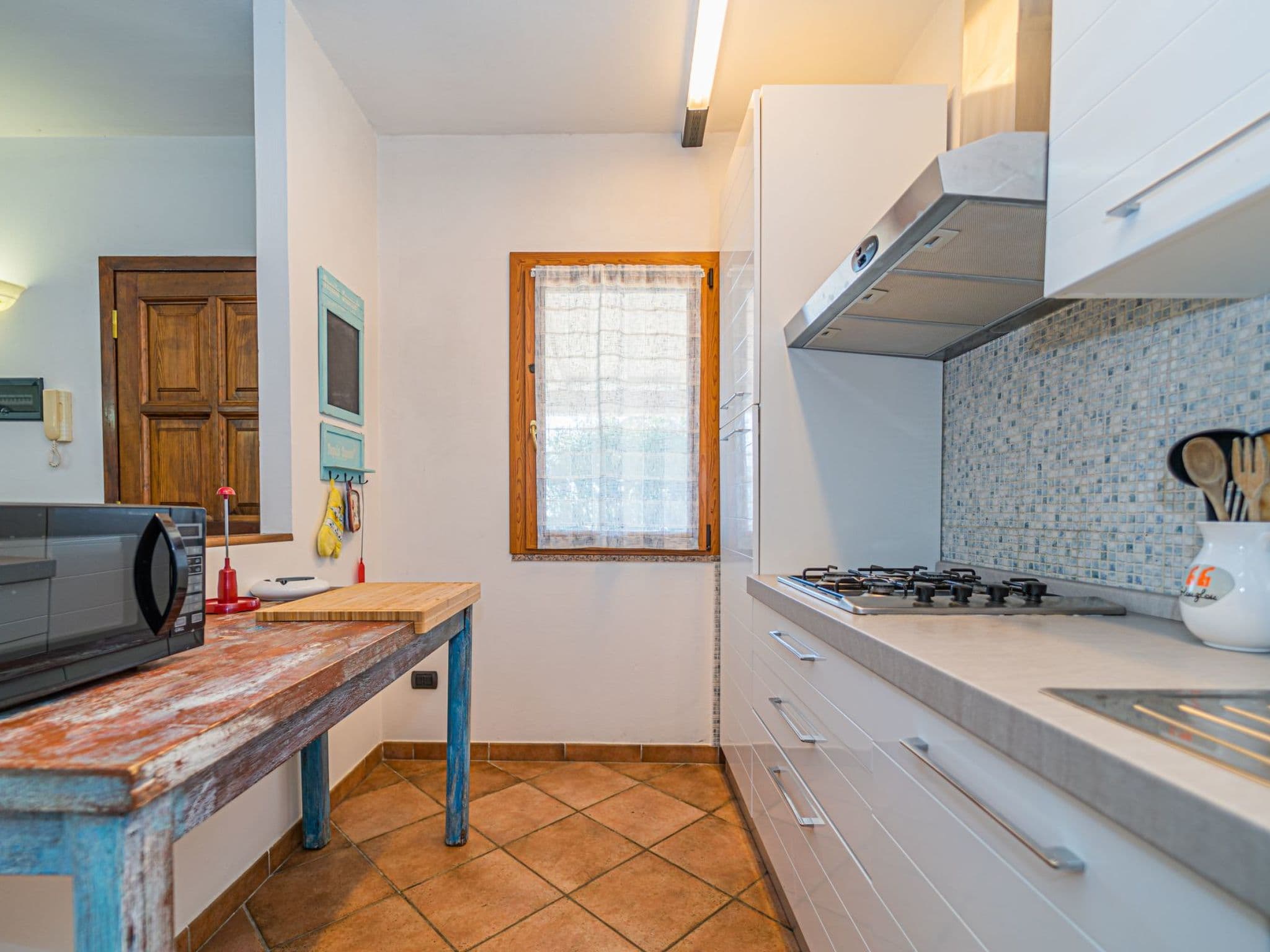 Gallery Image 12