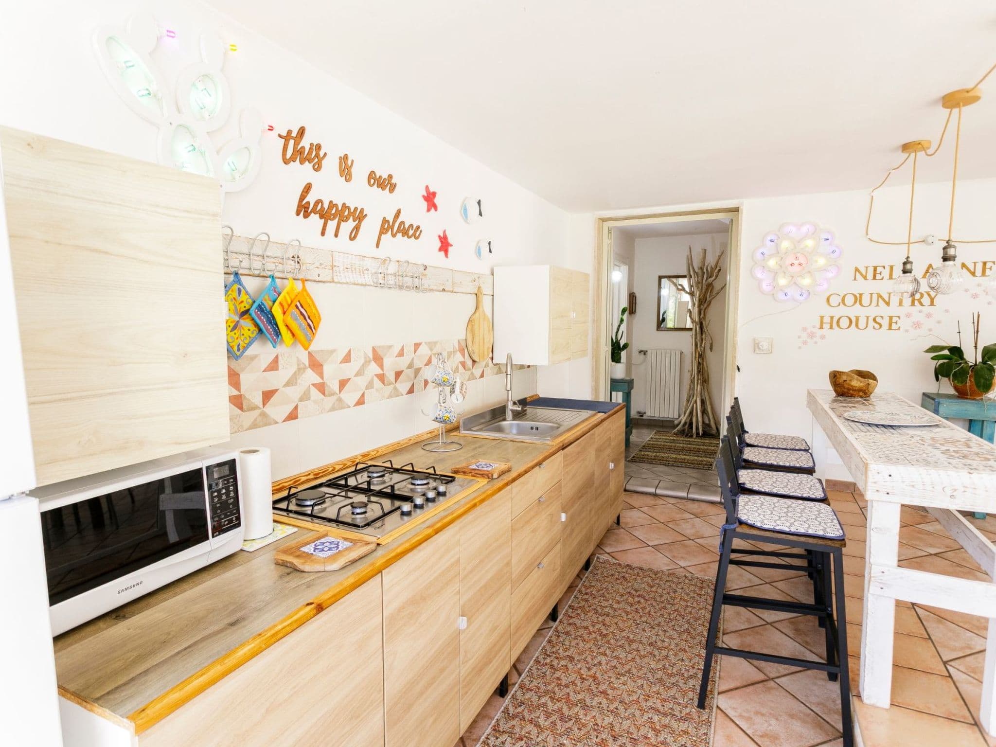 Kitchen / Dining Room