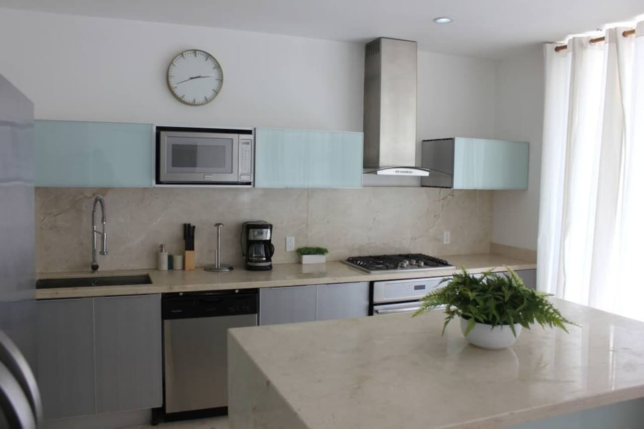 Fully Furnished Kitchen
