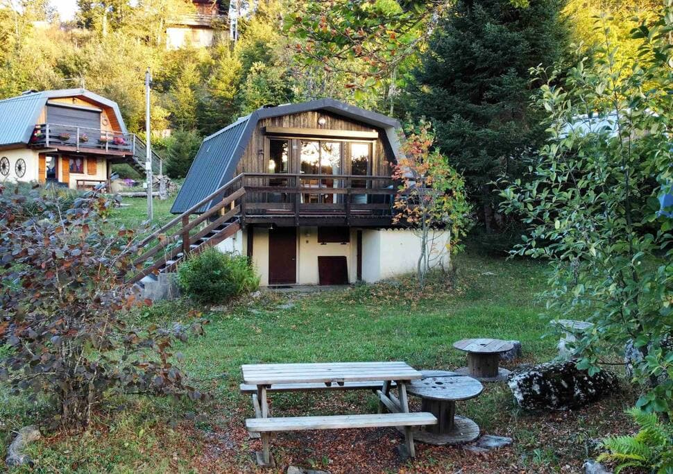 Chalet rustique sur la station des jouvencelles