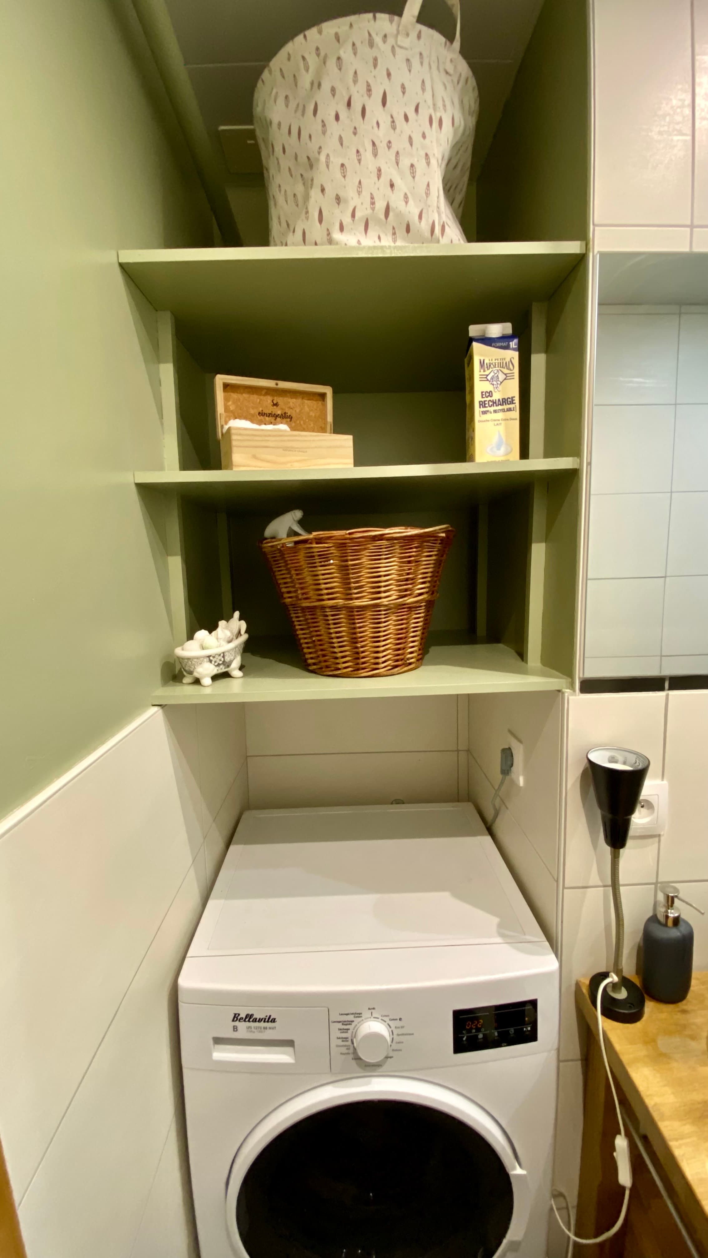 L'appartement est équipé d'un lave linge.