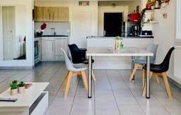 Le Frontalier Suisse au pied de la Dôle en RDC