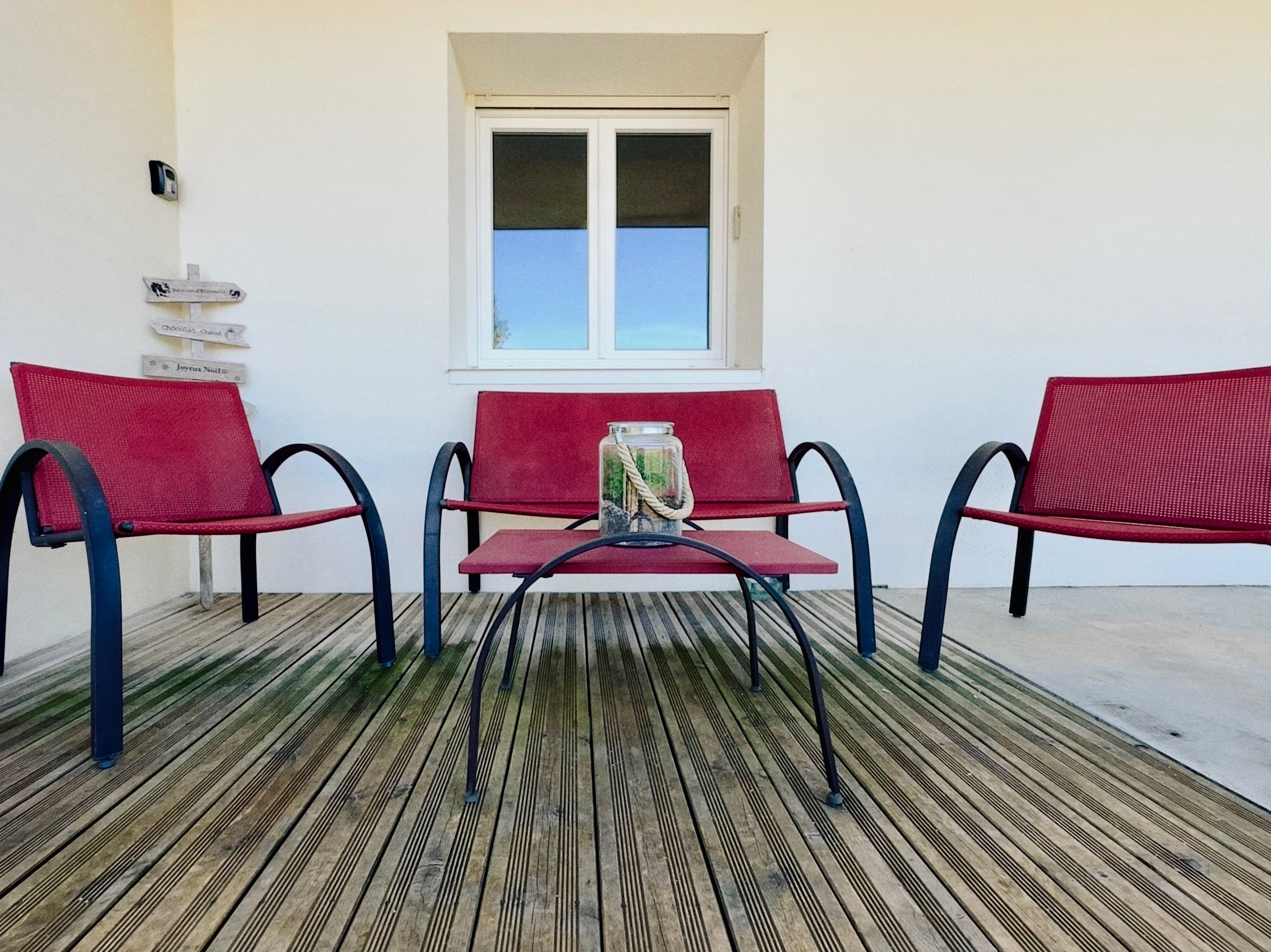 Logement de vacances équipé d'un salon de jardin