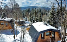 Chalet insolite et cocooning, poêle à bois et ski