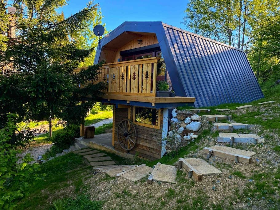 Chalet insolite Jura