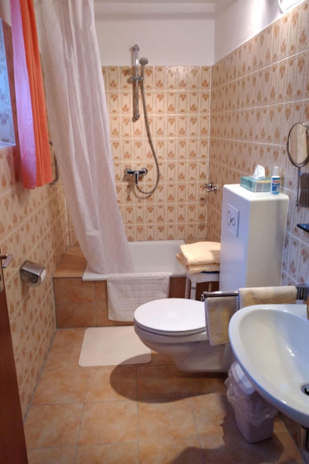 Bathroom / Wellness