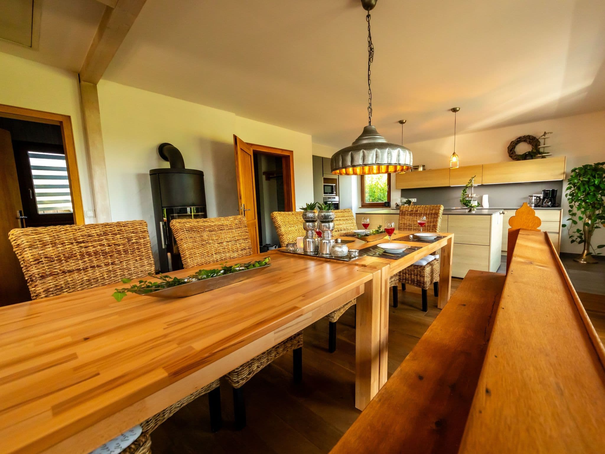 Kitchen / Dining Room