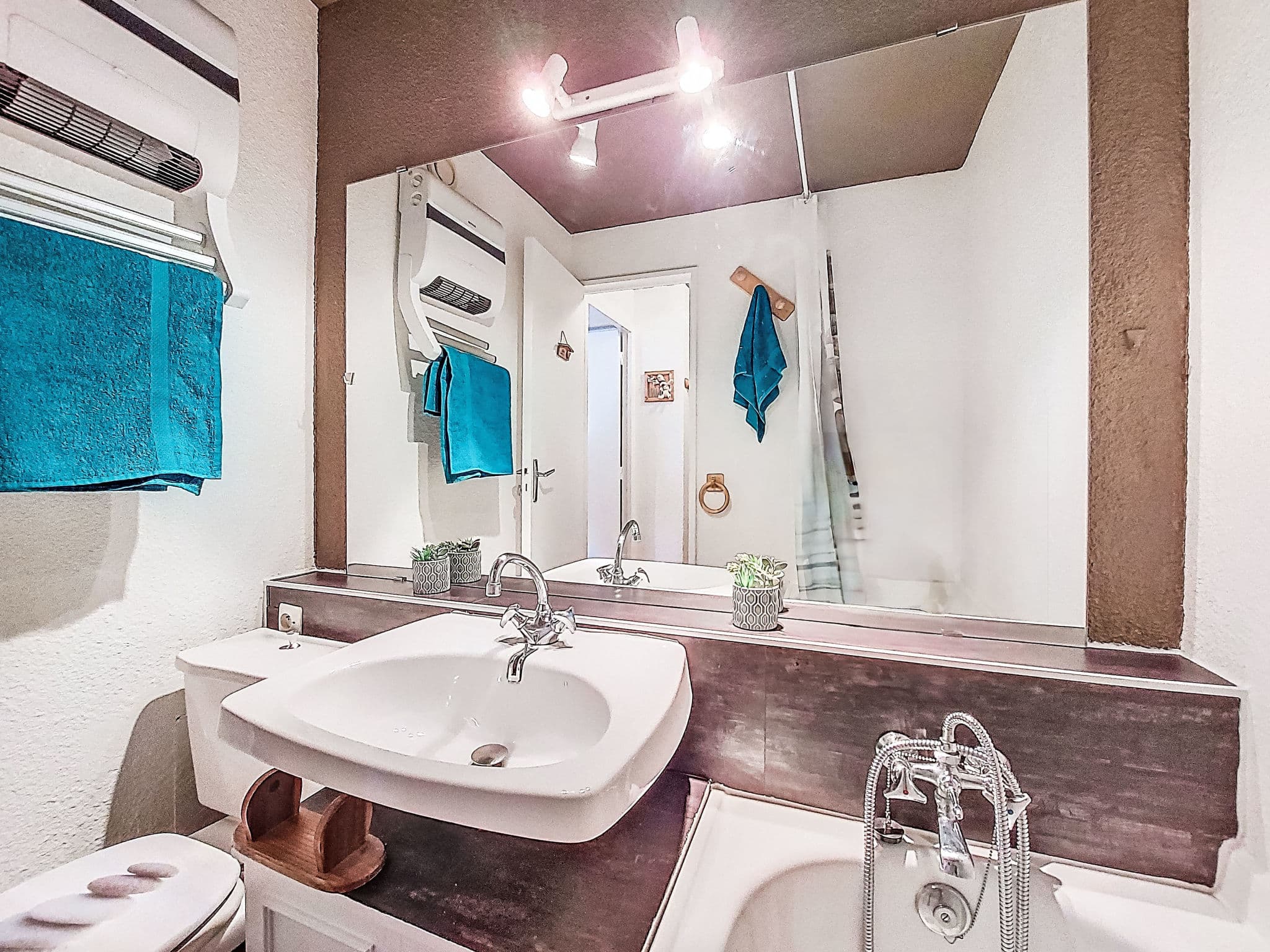 Bathroom / Wellness