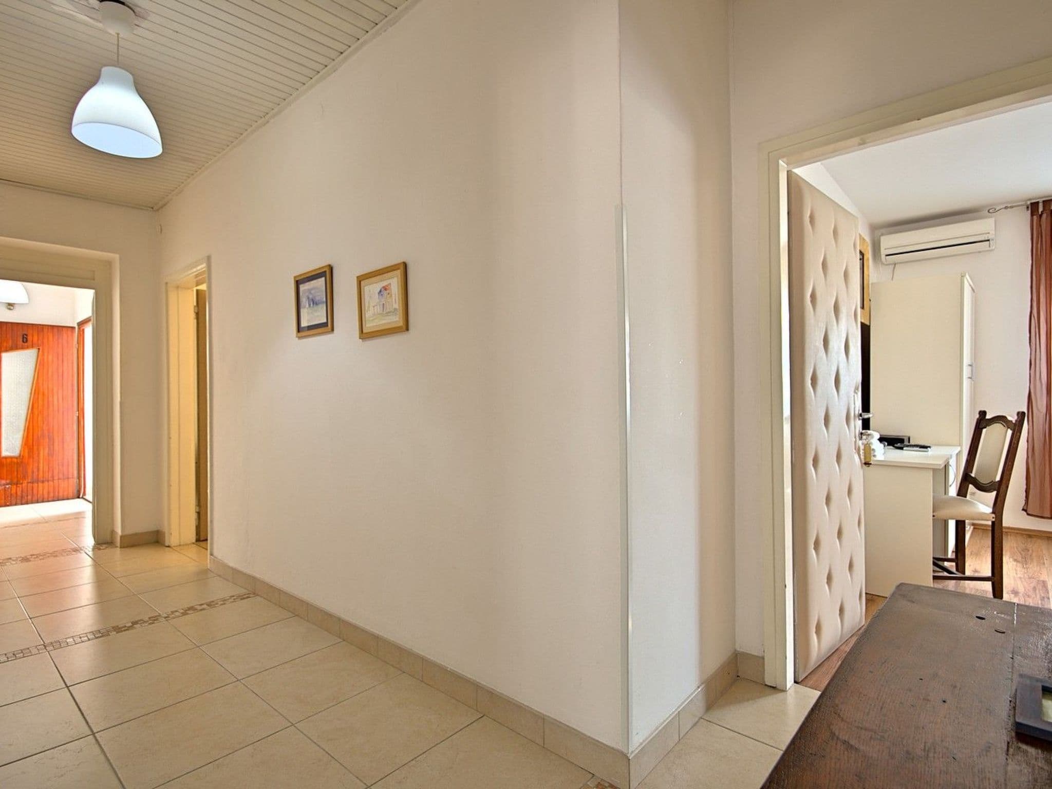 Gallery Image 30