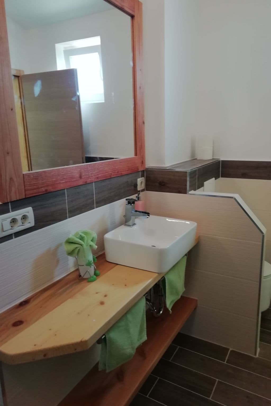 Bathroom / Wellness