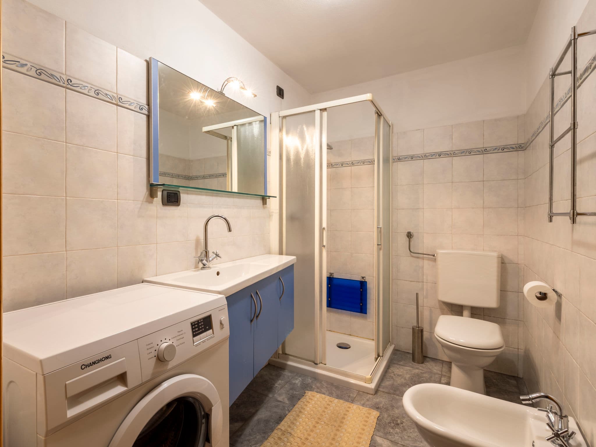 Bathroom / Wellness