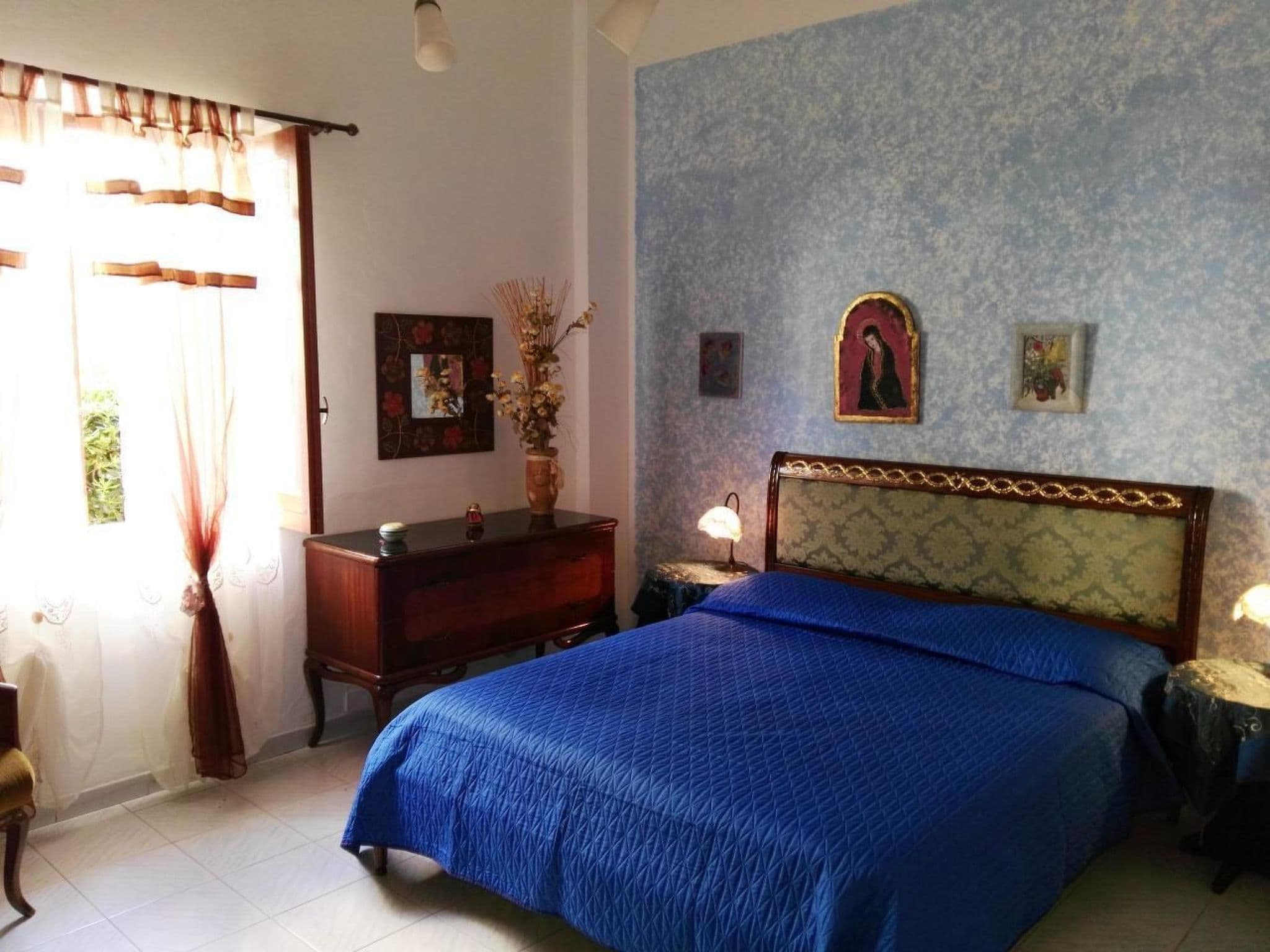 Gallery Image 12