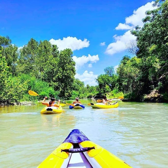 The San Marcos River is perfect for beginner kayakers!