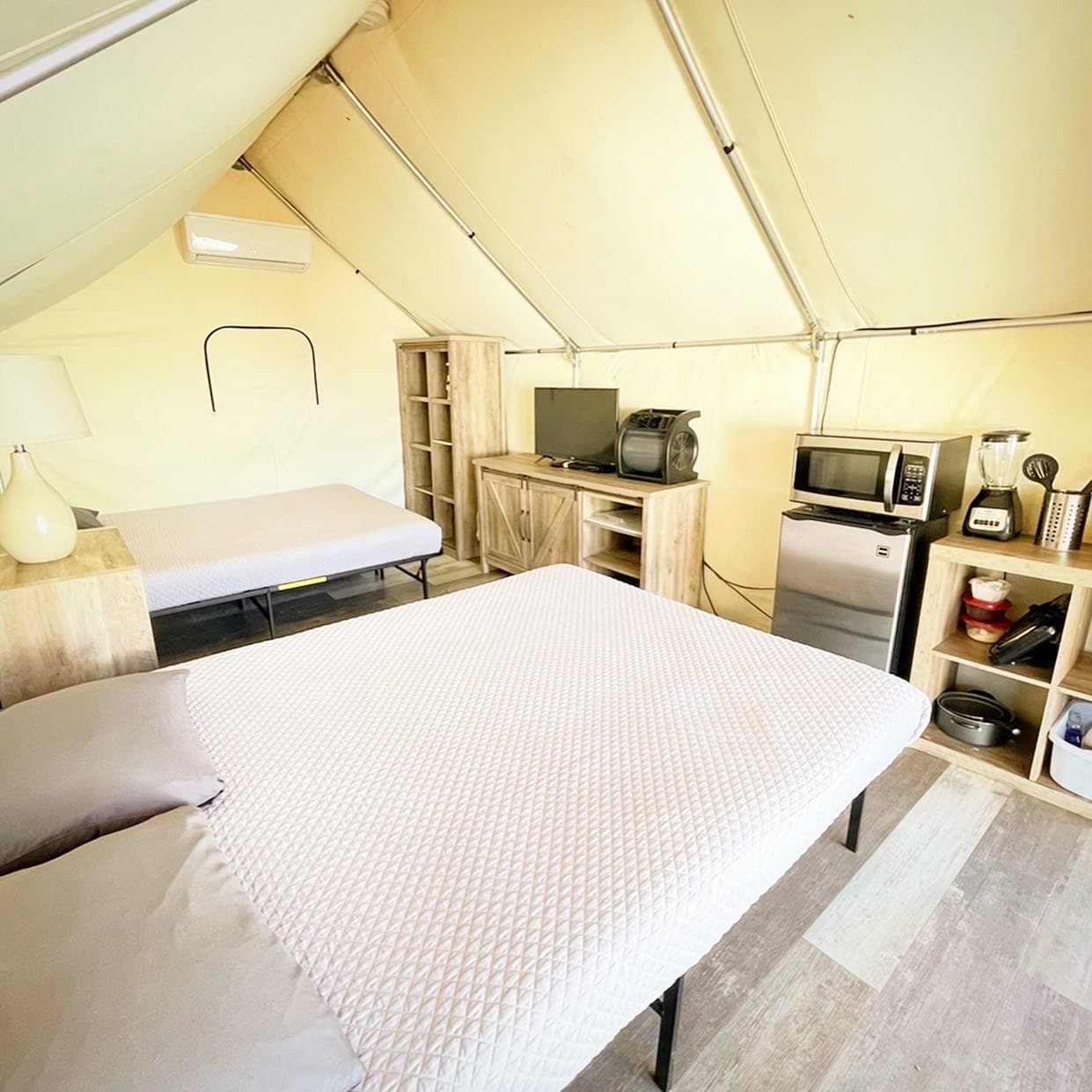 Glamping Cabin in Texas