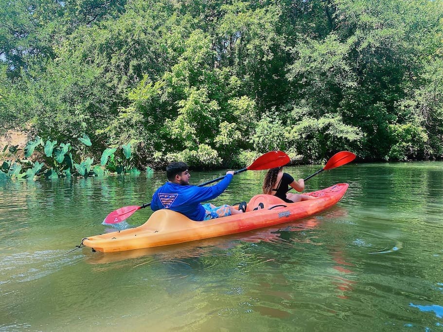 People love to kayak at Son's Rio Cibolo!
