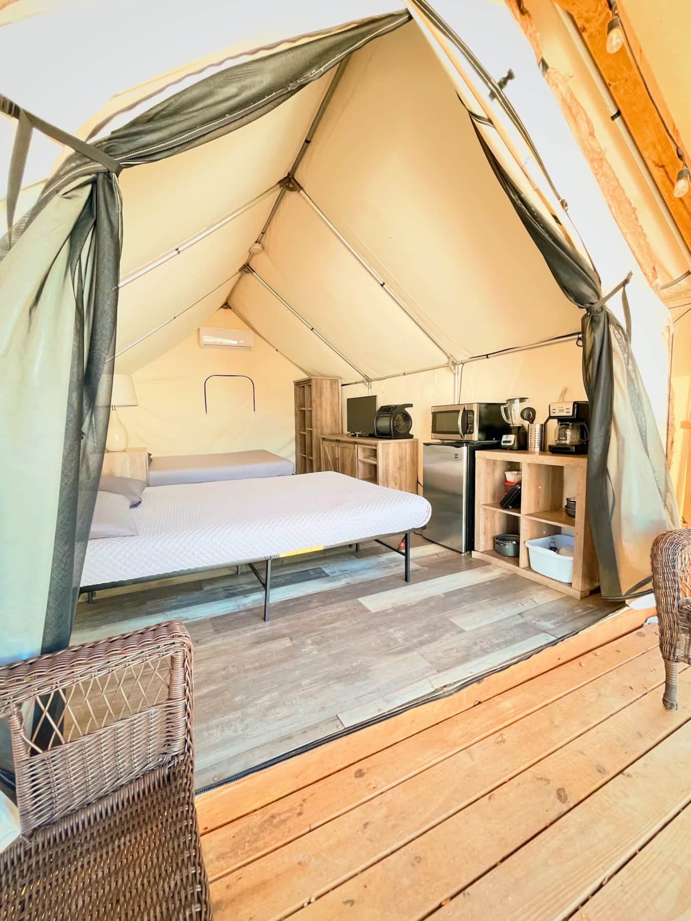 Cute Glamping tents!