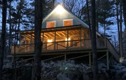 Rocky Haven: Tranquil Lakeside Cottage Near Acadia