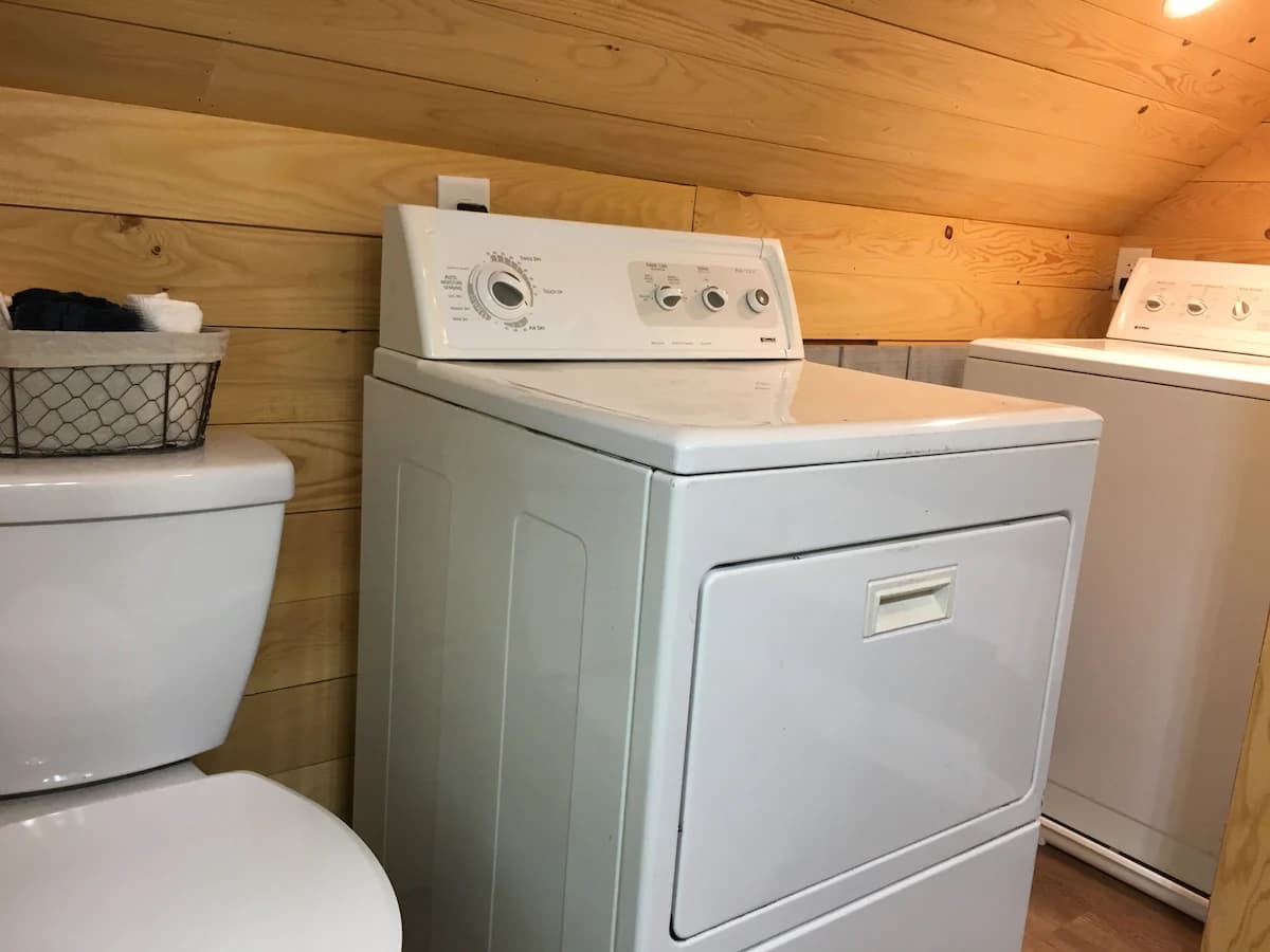 Master Bath W/D
