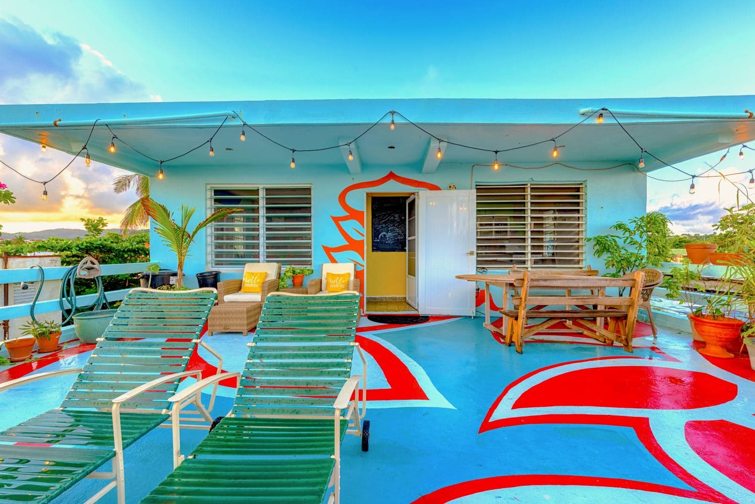 Tropical Oasis Apartment