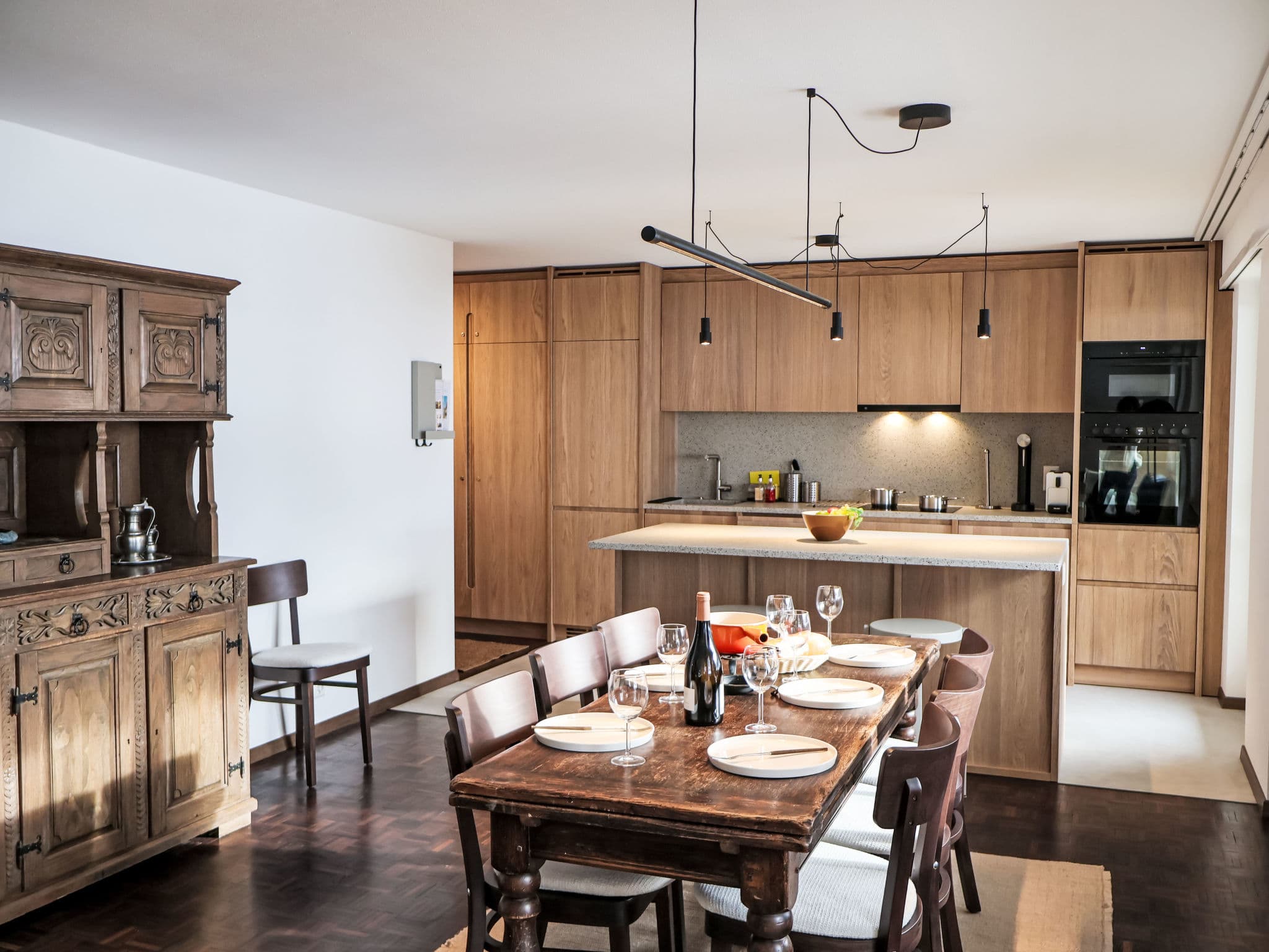 Kitchen / Dining Room