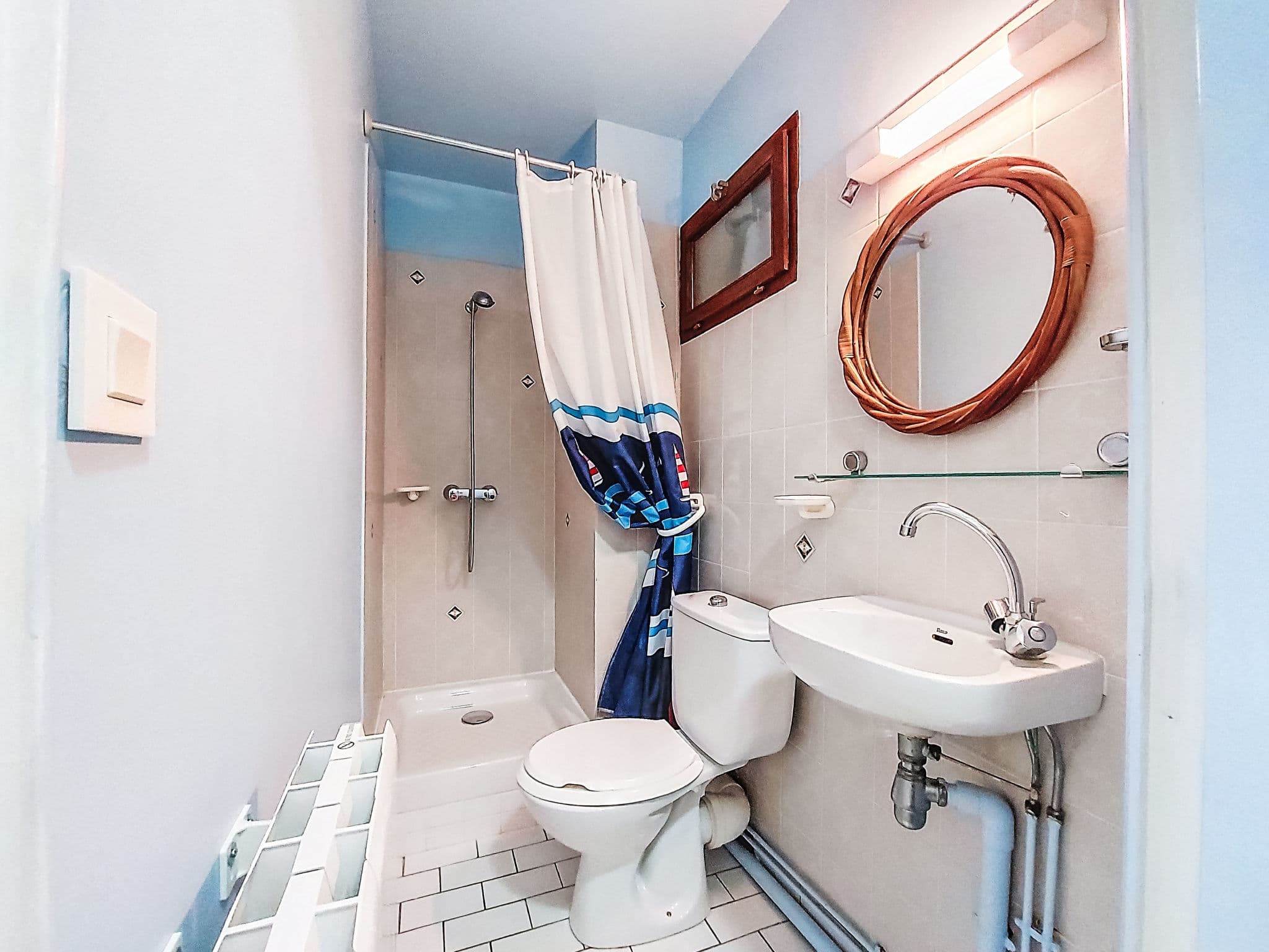 Bathroom / Wellness