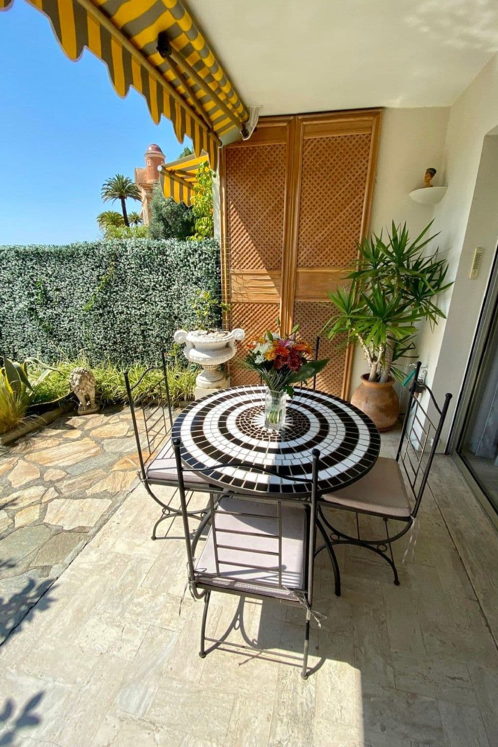 Gallery Image 9