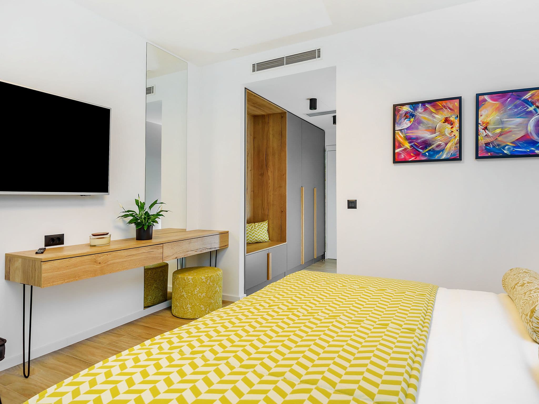 Bedroom