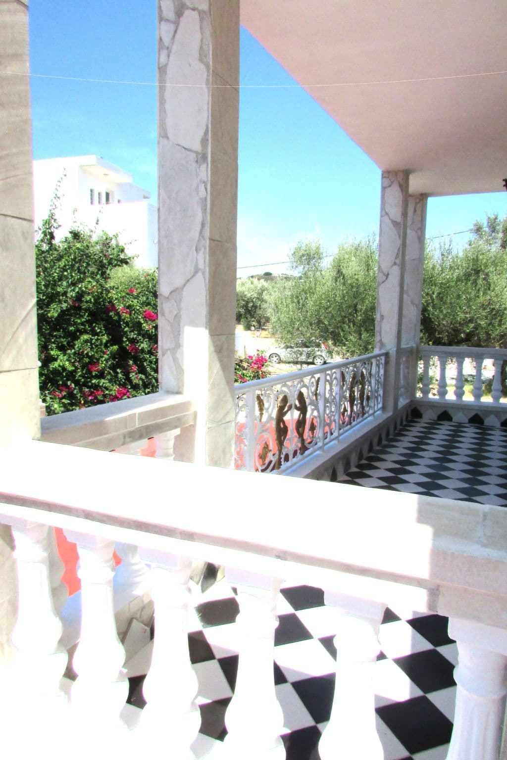 Gallery Image 26